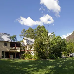 Lodge Glass House Mountains Ecolodge Glass House Mountains