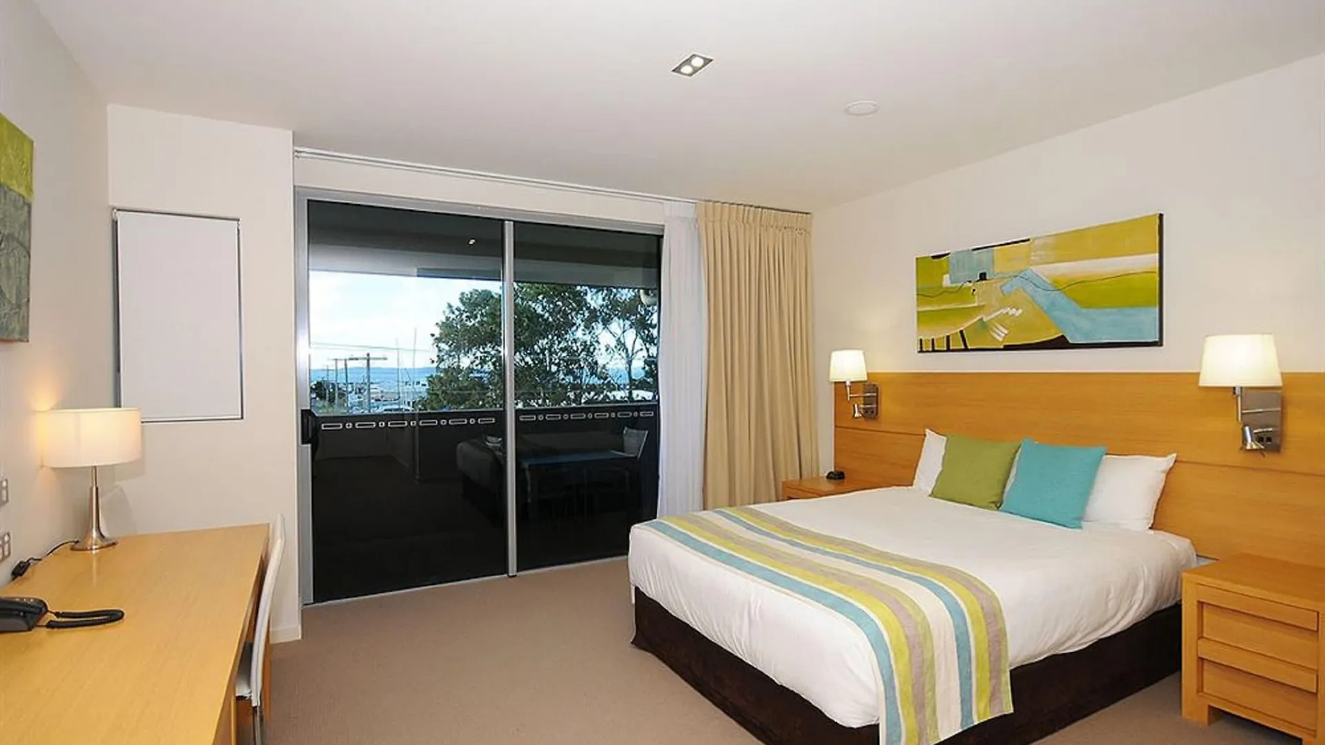 Ramada By Wyndham Hervey Bay 5*,  Australia